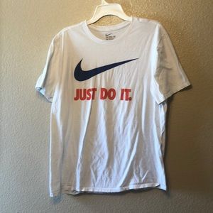 nike tee